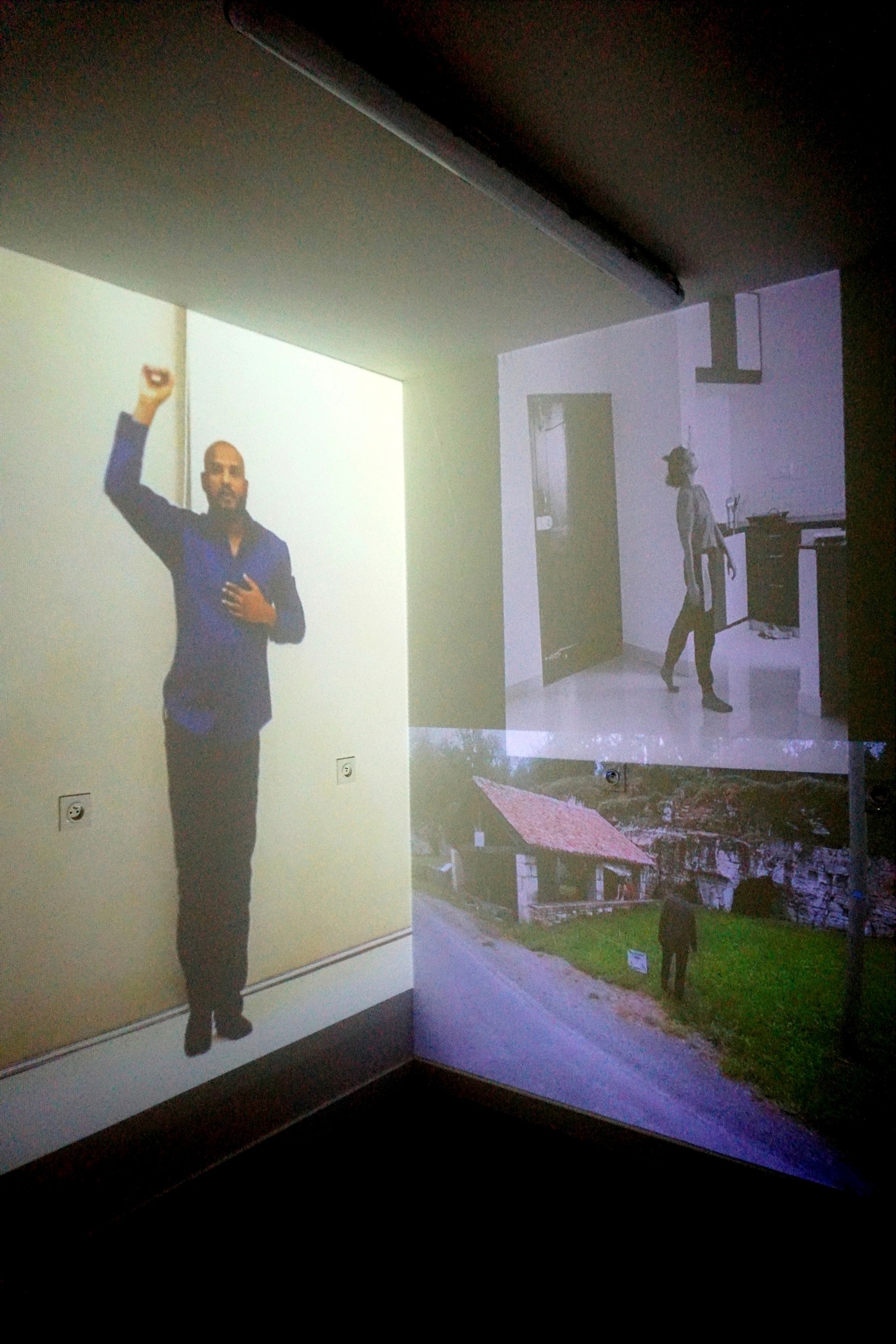 exposition MOBILE.S-a-Bordeaux-avec-Deepanwita-Roy, Deepak-Kurki-Shivaswamy-et-Aurelia-Chalono, the Full Gallery, Agence en Residence, Bordeaux